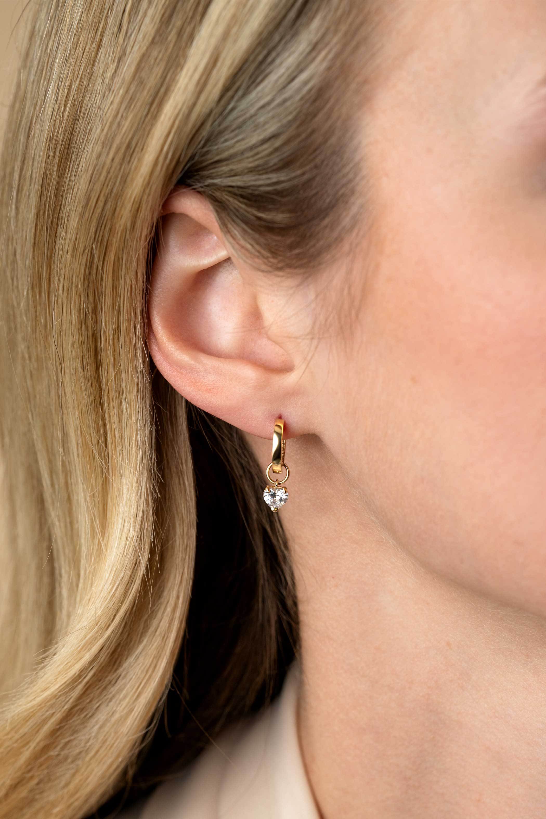 ZINZI 14K Gold Earrings Pendants Heart White Zirconia 5mm ZGCH422 (excl. hoop earrings)