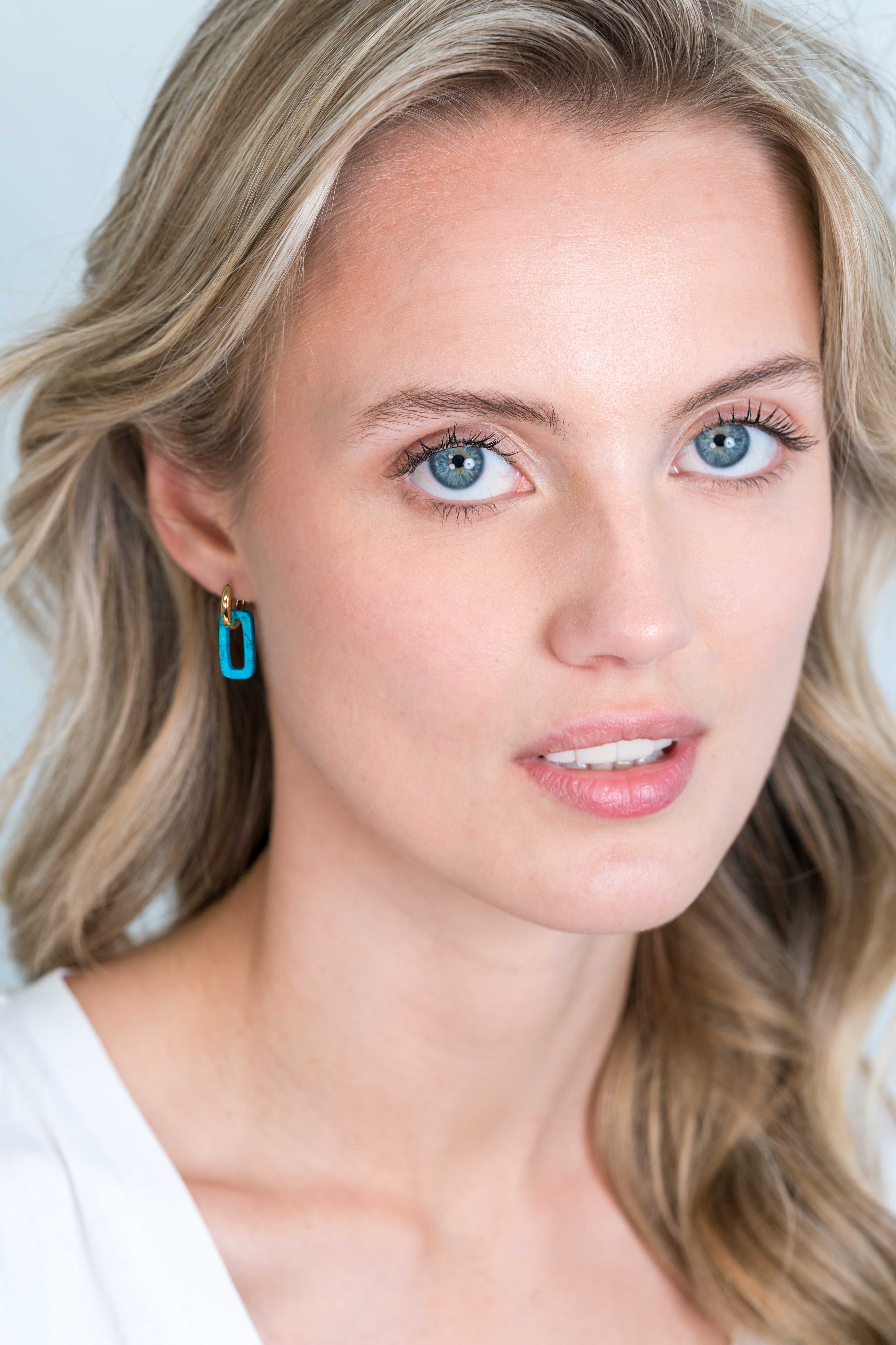 16mm ZINZI Earrings Pendants Rectangle in Turquoise Howlite ZICH2228 (excl. hoop earrings)