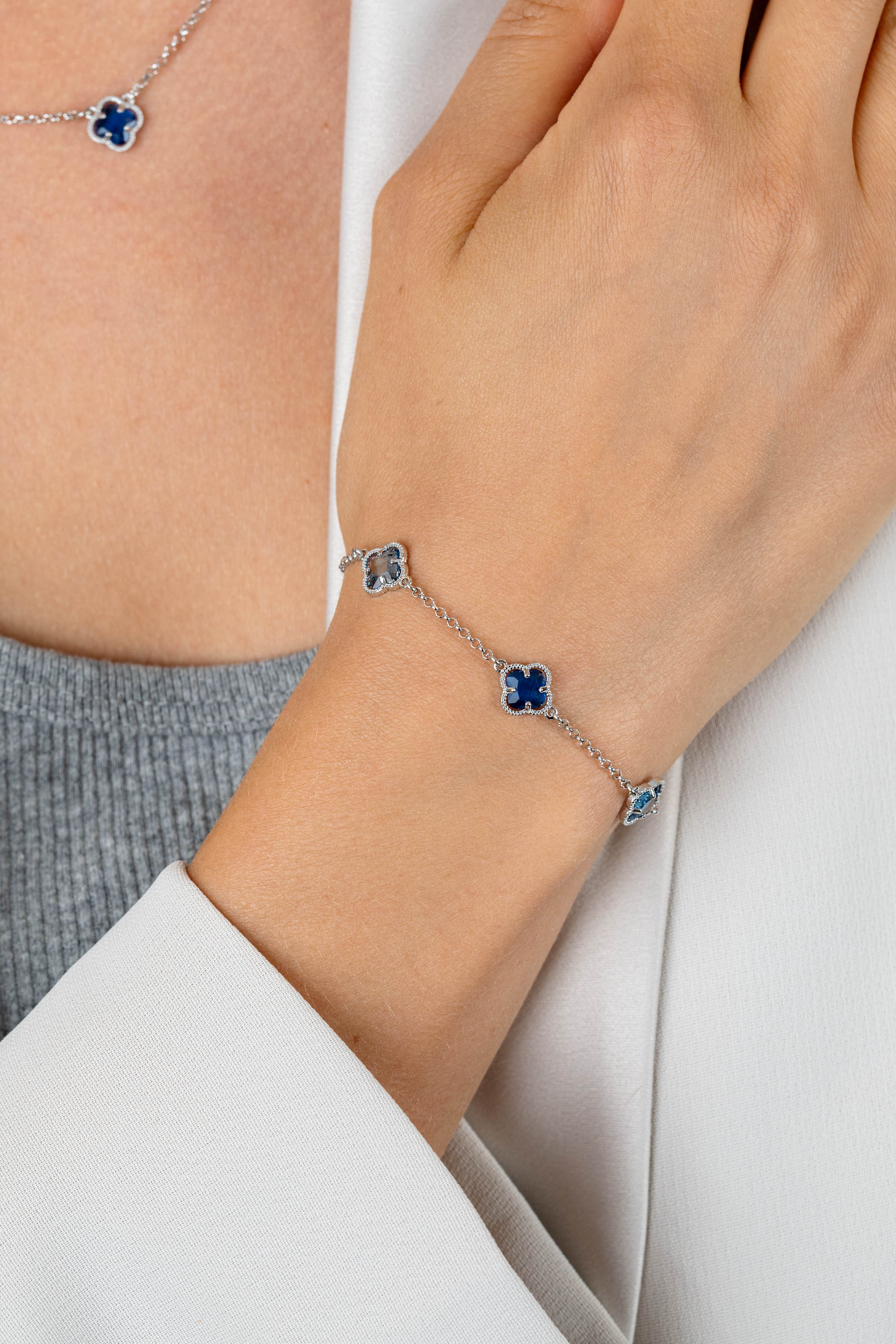 ZINZI zlv. armband klavers in blauw tinten