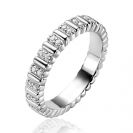 ZINZI silver ring (4mm wide) set with white zirconia ZIR2686