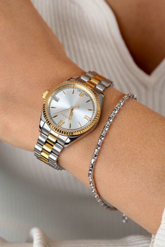 ZINZI Iconic watch 30mm with date, gold-colored fluted bezel, silver-colored dial, and stainless steel bi-color link bracelet ZIW2233